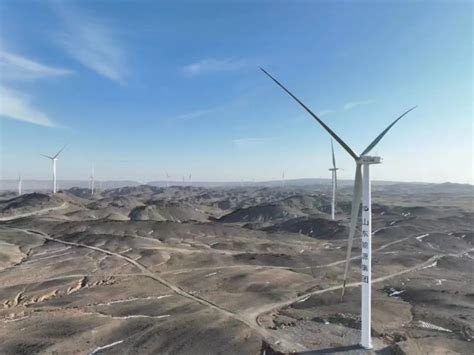 中国电力建设集团 基础设施 广西龙滩风电项目实现首批风机并网发电