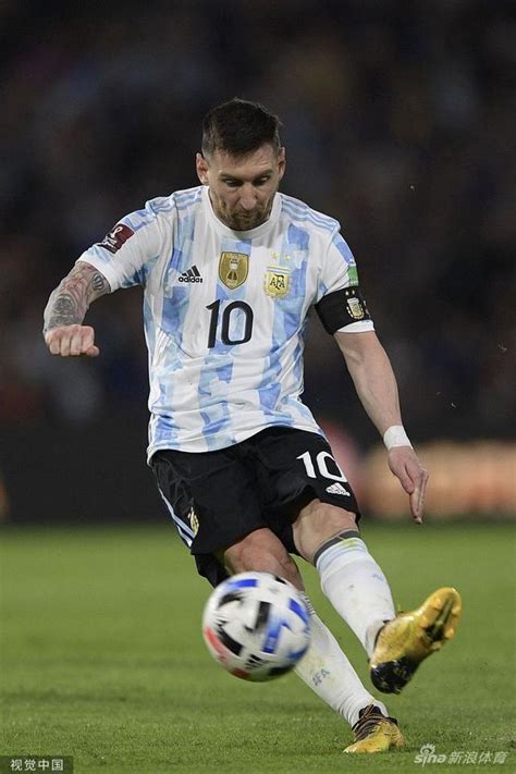 TNT：阿根廷将身穿蓝白球衣战澳大利亚，与对阵沙特和墨西哥相同-直播吧