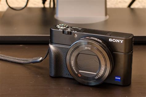 索尼(SONY)RX100M3 数码相机 黑卡相机 黑卡3参数配置_规格_性能_功能-苏宁易购
