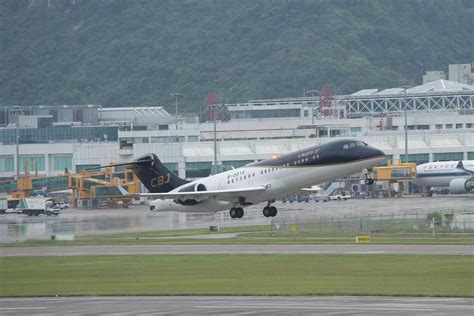 中国商飞CBJ公务机首次亮相国际航展，CR929远程宽体客机研制工作进展顺利
