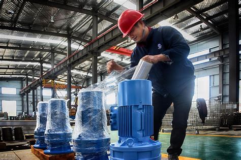 新型塔杆焊接设备 塔杆外纵缝焊接专机 氩弧焊环缝自动焊机辅助|价格|厂家|多少钱-全球塑胶网