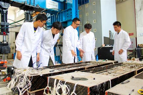 东莞理工学院领导到访大镓传感 - 广东大镓传感技术有限公司