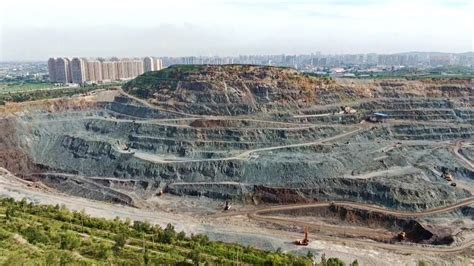 中国五矿陈台沟铁矿项目在鞍山开工
