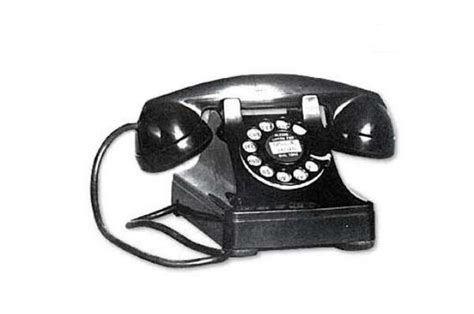 世界上最早的电话 1876年贝尔发明磁石电话(电传送语言) - 世界之最 - 奇趣闻