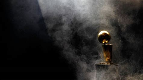 NBA历届总冠军和FMVP盘点：绿军湖人17次夺冠 詹皇四次 - 知乎