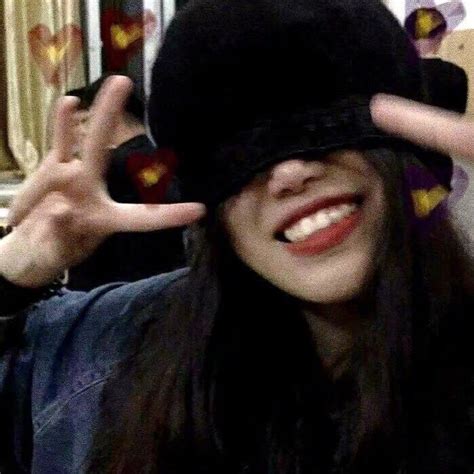 不温柔的女生头像