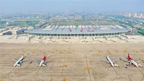 “驼峰航线”云南保山机场新航站楼正式投入使用