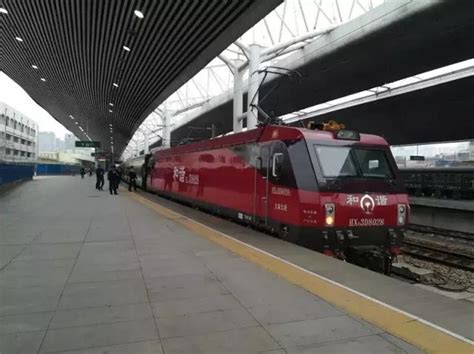 上海16号线新增直达列车，全程仅需37分钟！_围观_澎湃新闻-The Paper