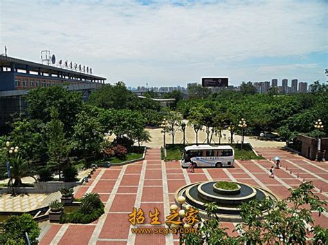 四川长江职业学院