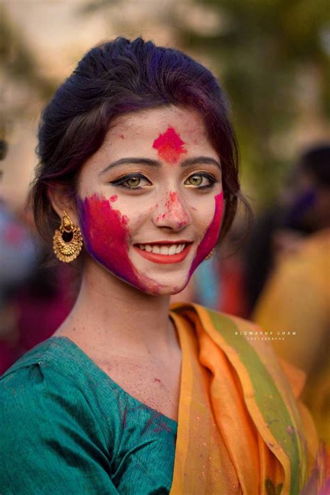 印度女孩Riya Sanyal，简直神仙颜值啊 fb：Biswarup Shaw|神仙|女孩|印度_新浪新闻