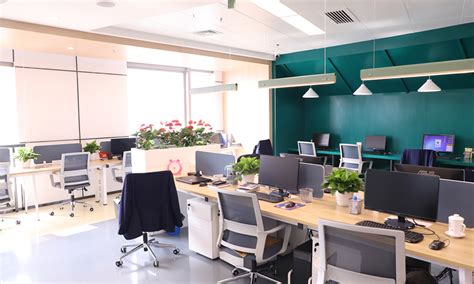 成都办公室空间装修-办公室装修价格-高档办公室装修_蓝色空间设计-站酷ZCOOL
