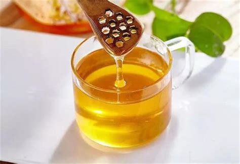 【自制蜂蜜柚子茶的做法步骤图，怎么做好吃】布莱尔的小厨房_下厨房