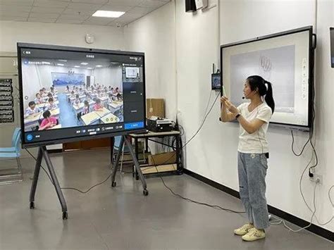 武汉中小学兴起人工智能课_人工智能_AI资讯_工博士人工智能网