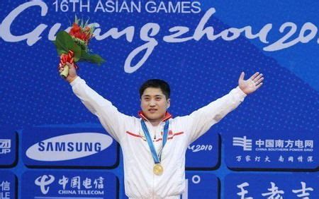 男子举重69公斤级 朝鲜选手金锦锡夺金_最新动态 | BBRTV北部湾在线