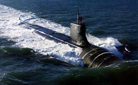 读起来令人紧张：2018年，美军潜艇差点向俄军护卫舰开火_凤凰网军事_凤凰网