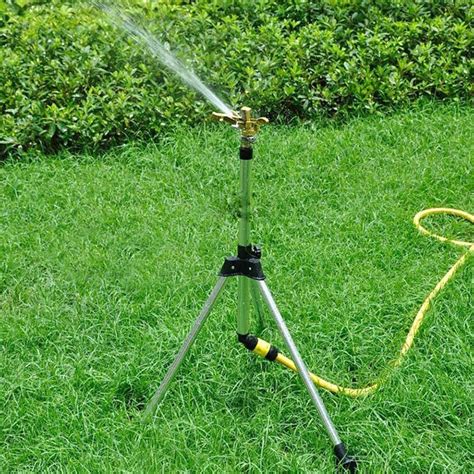花园浇花园林灌溉自动旋转洒水器亚马逊跨境草坪浇水浇菜三叉喷头-阿里巴巴