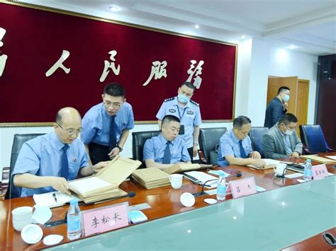 刘天鸣副检察长到西双版纳监狱指导巡回检察试点工作