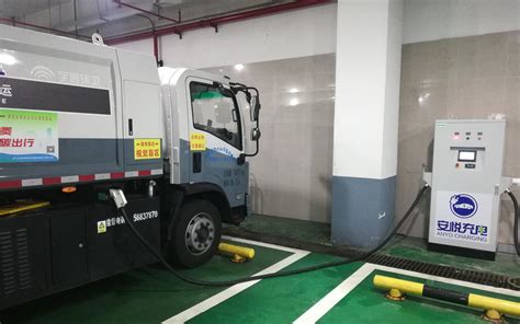 虹口区完善新能源环卫车停车充电配套设施建设_要闻动态_上海市绿化和市容管理局