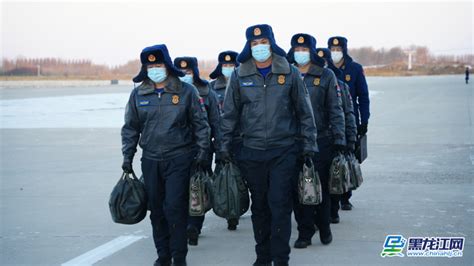 温州备勤基地组织航空救援队培训