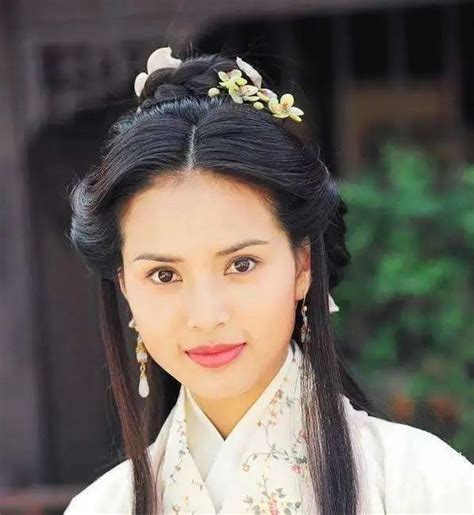 最经典小龙女李若彤复出，你最喜欢她的哪个角色_凤凰网视频_凤凰网