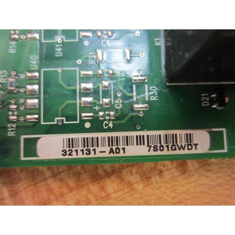Allen Bradley 321131-A01 Circuit Board 321131A01 Rev.07 32-Screw Term ...