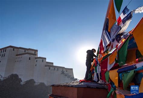 西藏日喀则：载歌载舞迎新年-精彩图片- 东南网