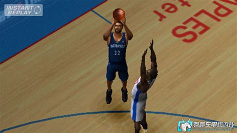 PSP NBA10深入比赛 美版下载 - 跑跑车主机频道