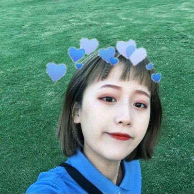 韩范甜美女生头像背影