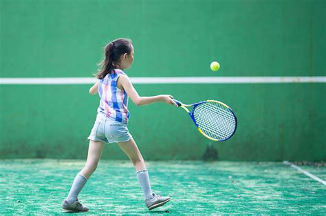 网球运动,儿童,可爱的,运动,球,一个人,网球,仅儿童,练习,童年,摄影素材,汇图网www.huitu.com