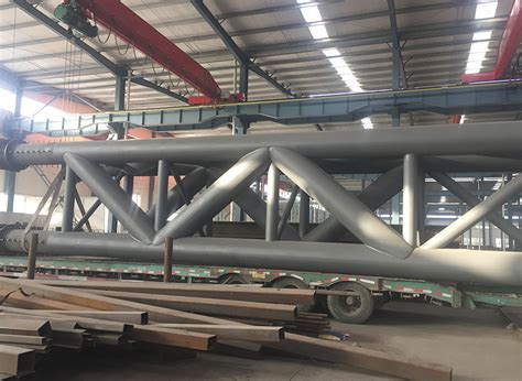 沧州纵合钢结构工程有限公司|管桁架拼装焊接