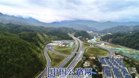 河南：郑西高速公路栾双段正式通车运营