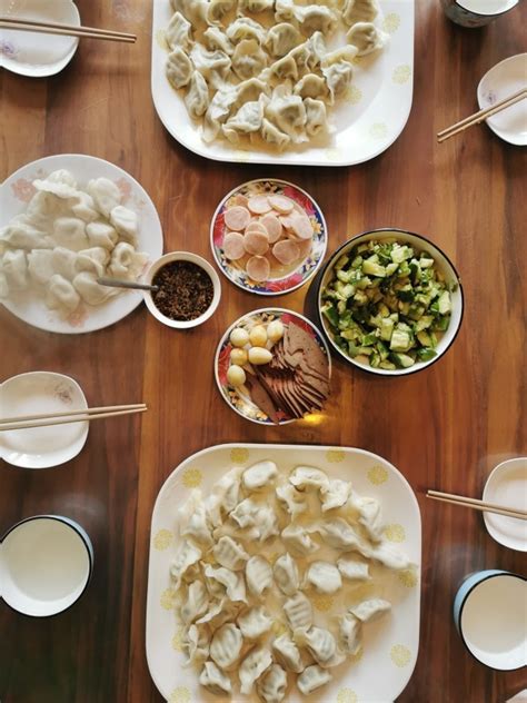 猪肉白菜饺子馅，怎么调出来的好吃，大厨来教你，鲜香又美味|饺子馅|猪肉|美味_新浪新闻