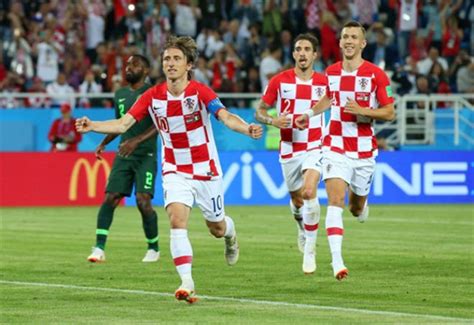 克罗地亚队历届欧洲杯战绩一览表（详细版）_球天下体育