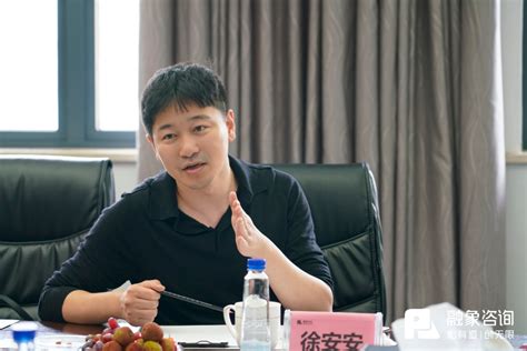 财联社创始人徐安安带队到访融象咨询，共商战略合作-融象集团