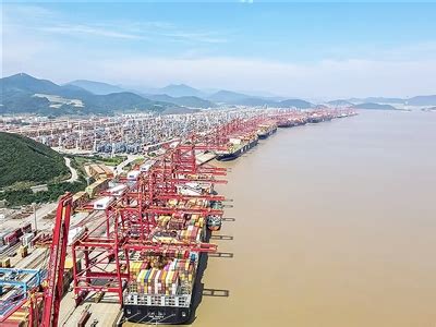 宁波舟山港积极优化港口货运运力结构