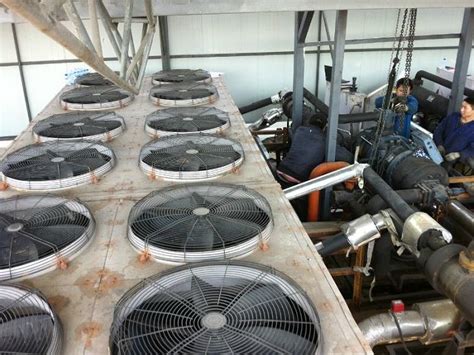 空调主机维修（绵阳太极制药厂）--绵阳鸿鑫洋暖通设备有限公司