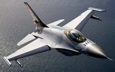 《F16空中战将》-高清电影-完整版在线观看
