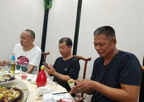 女头屁股图片