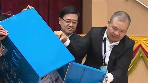 香港区议会选举结果陆续出炉_凤凰网视频_凤凰网
