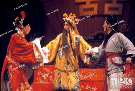 Three traditional opera performers, Hangchow (Hangzhou), China, Stock ...