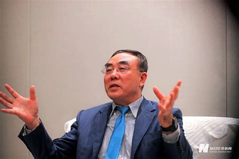 专访国务院国资委法律顾问刘纪鹏：从资本金融入手，推动西部金融中心建设 | 每经网