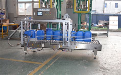 25L液体自动灌装生产线_仲恒衡器（苏州）有限公司