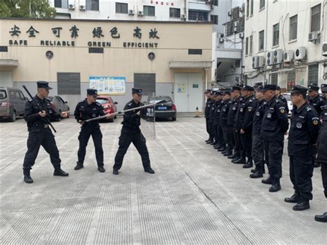 江南分局治安管理中心到公交集团开展保安员业务培训