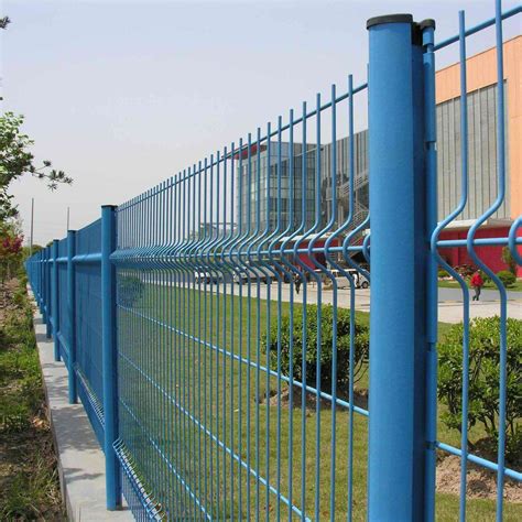 8001/8002-专业生产高铁两侧防护栅栏护栏网-安平县三鑫金属丝网制品厂
