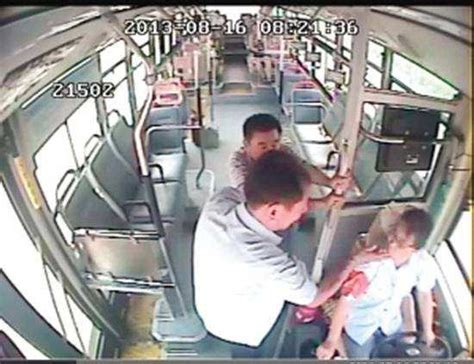 重庆公交车坠江事件调查结果出炉 细数公交上那些不文明行为 - 知乎