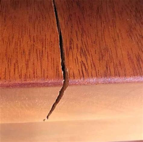 黄山木头出现裂缝的原因有哪些，木头裂缝修补窍门-菠萝格板材