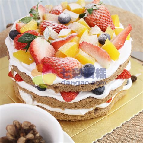 蛋糕-小清新裸蛋糕_七彩蛋糕