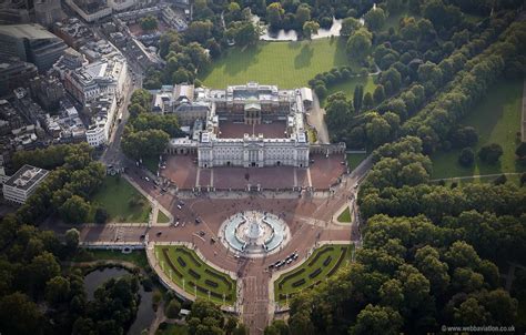 Buckingham Palace Guide – Great British Trips