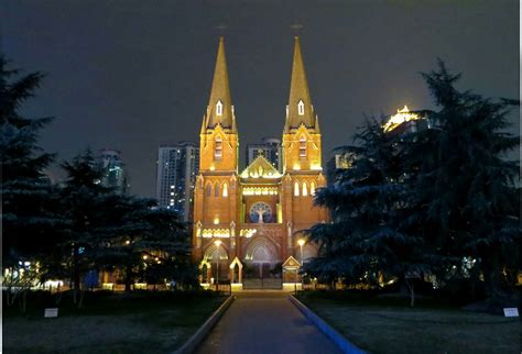 探访 上海市 徐汇区 徐家汇天主教堂 中国最美教堂之一|徐家汇天主教堂|徐汇区|教堂_新浪新闻