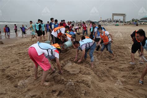 团综《乐队的海边》来了！|乐队的海边|于文文|运营_新浪新闻